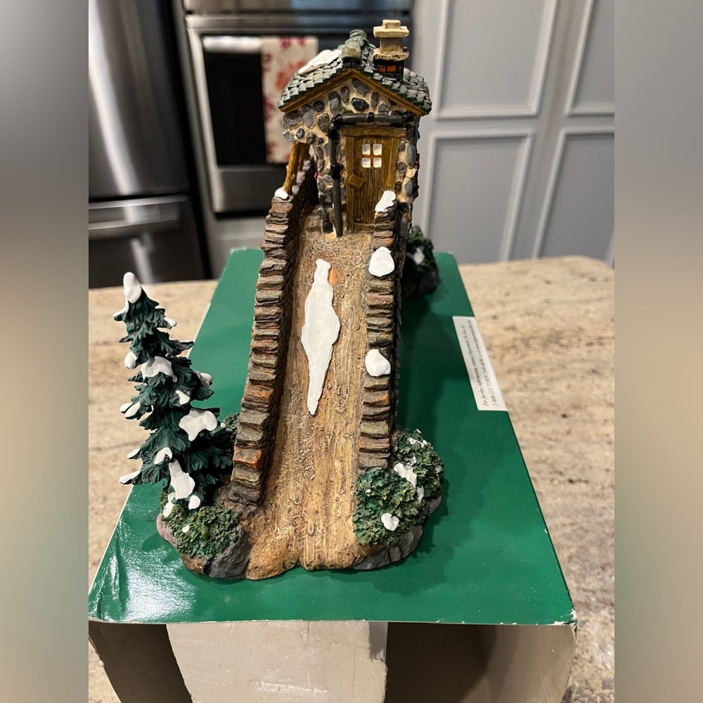 Department 56 Dickens Village Abington Bridge